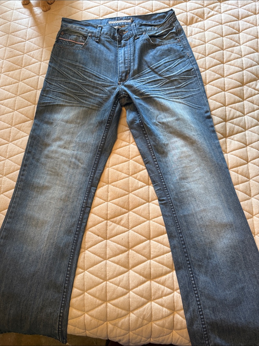 Men's Bootcut Jeans in Washed Blue